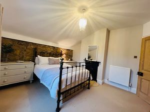 Photo 22- click for photo gallery